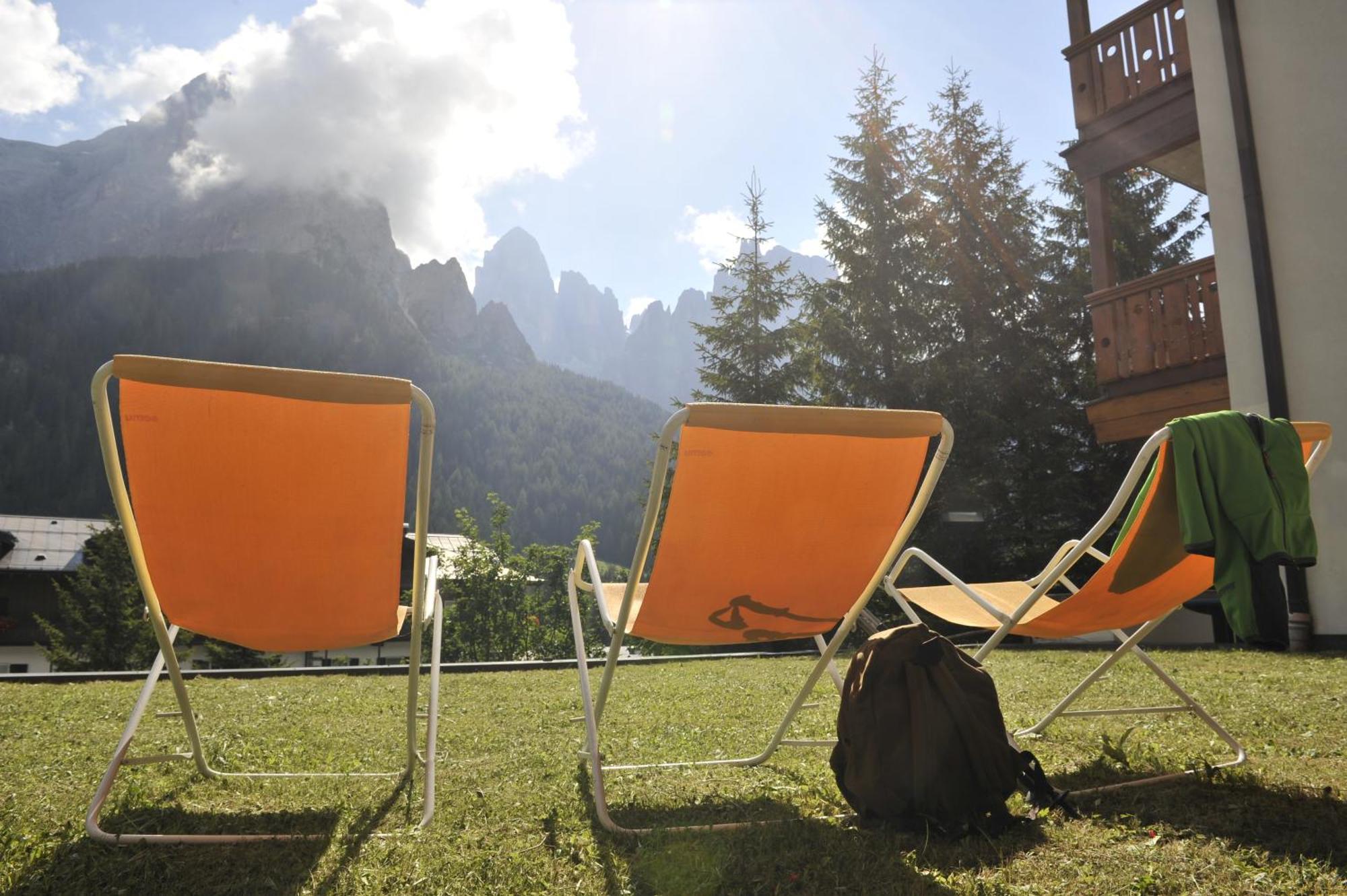 Residence Edelweiss San Martino Di Castrozza Exterior foto