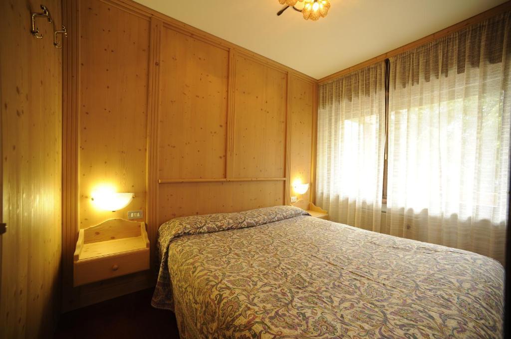 Residence Edelweiss San Martino Di Castrozza Quarto foto