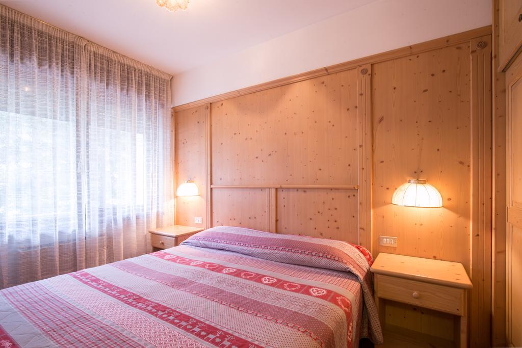 Residence Edelweiss San Martino Di Castrozza Exterior foto