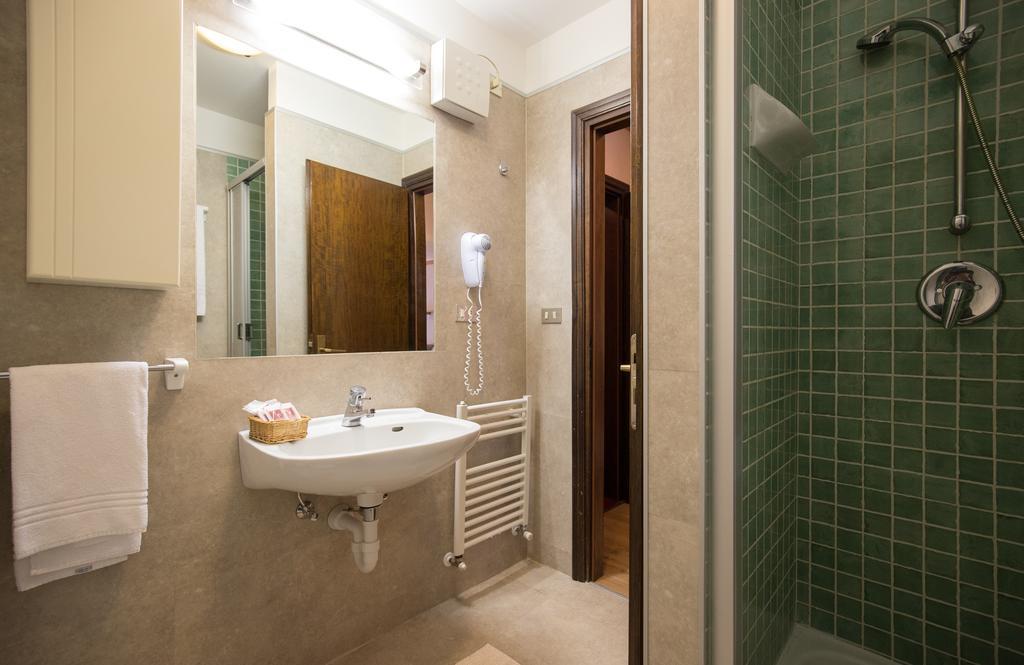 Residence Edelweiss San Martino Di Castrozza Exterior foto